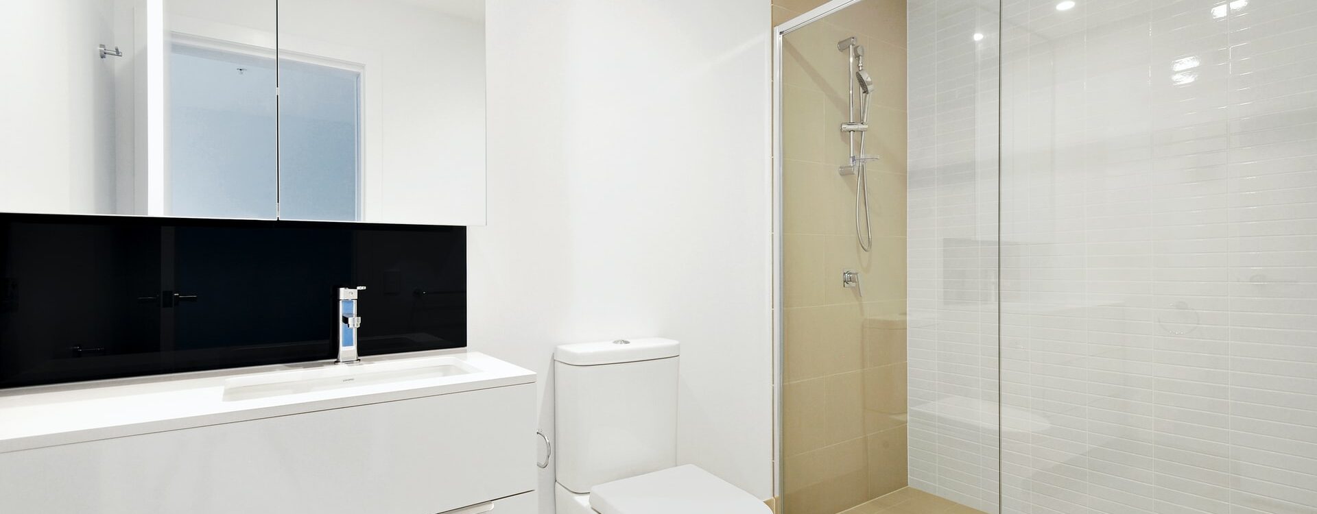 CARRELAGE CANIVEAU DOUCHE ITALIENNE 1920X750 | Vitrine Banyo Comment carreler un caniveau de douche ? Illzach
