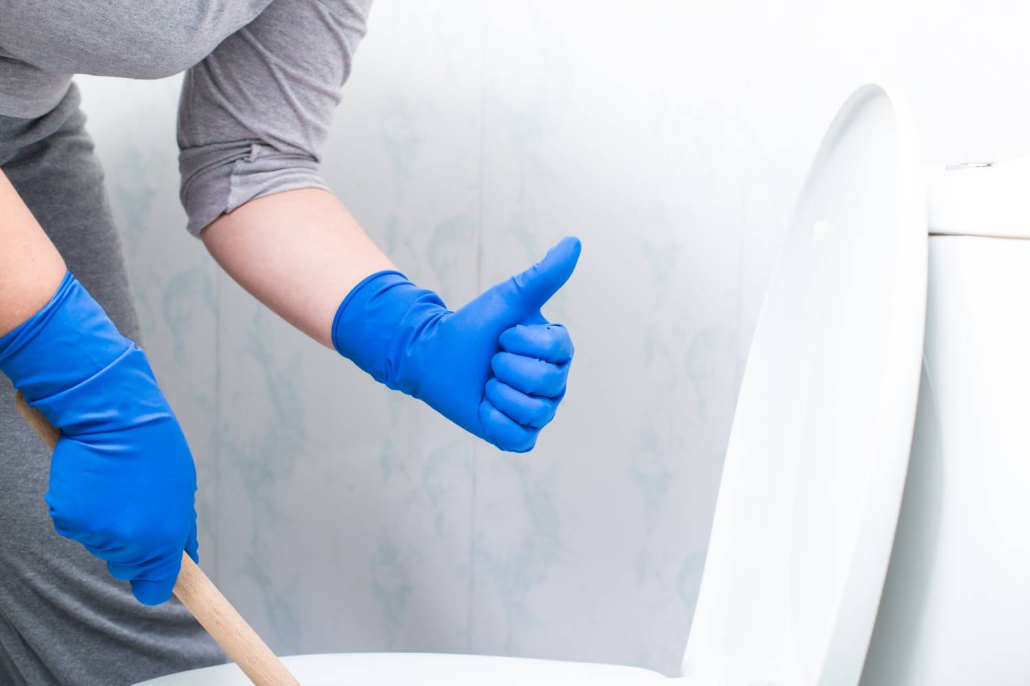 Comment fonctionne un déboucheur à pompe ? Valentigney