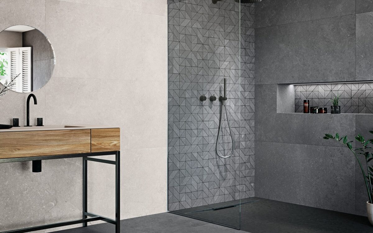 Comment associer une paroi de douche à un receveur ultra-plat ? Kingersheim