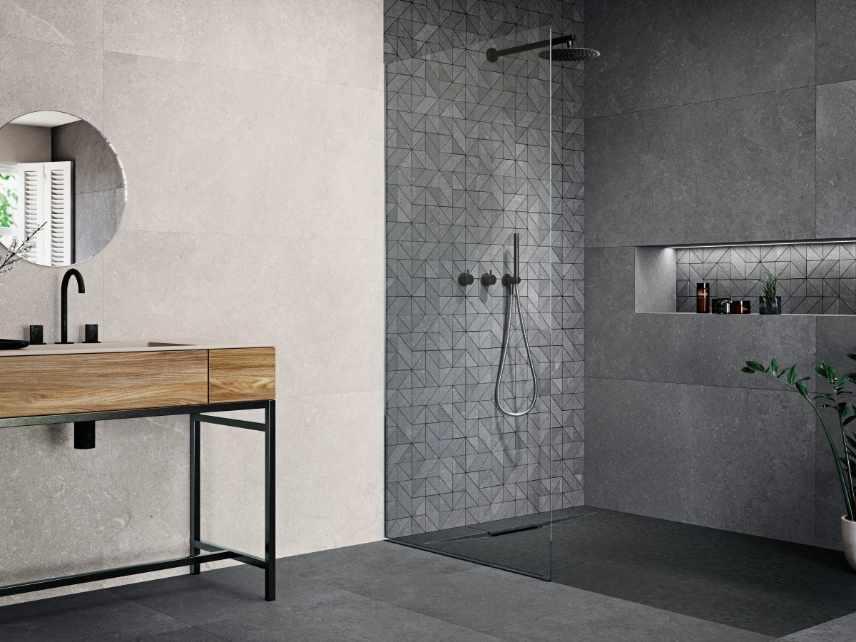 Comment associer une paroi de douche à un receveur ultra-plat ? Kingersheim